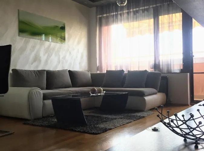 Luxury Panoramic Seaside Apartman Burgasz